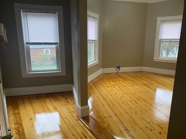 2nd Fl Living Room - 40 Harvard St