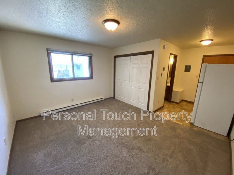 721 30th St N Unit E, Fargo, ND 58102 Condo for Rent in Fargo, ND