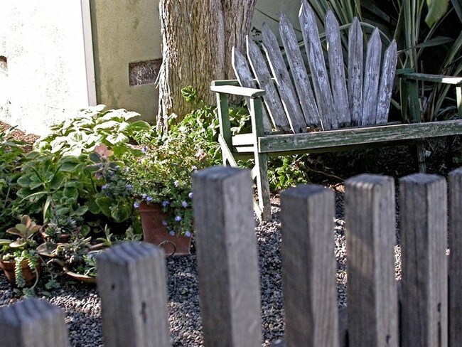 Building Photo - 1 br, 1 bath Duplex - Venice Beach Secret ...