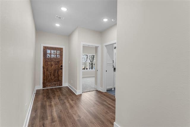 Building Photo - 797 Deleon St