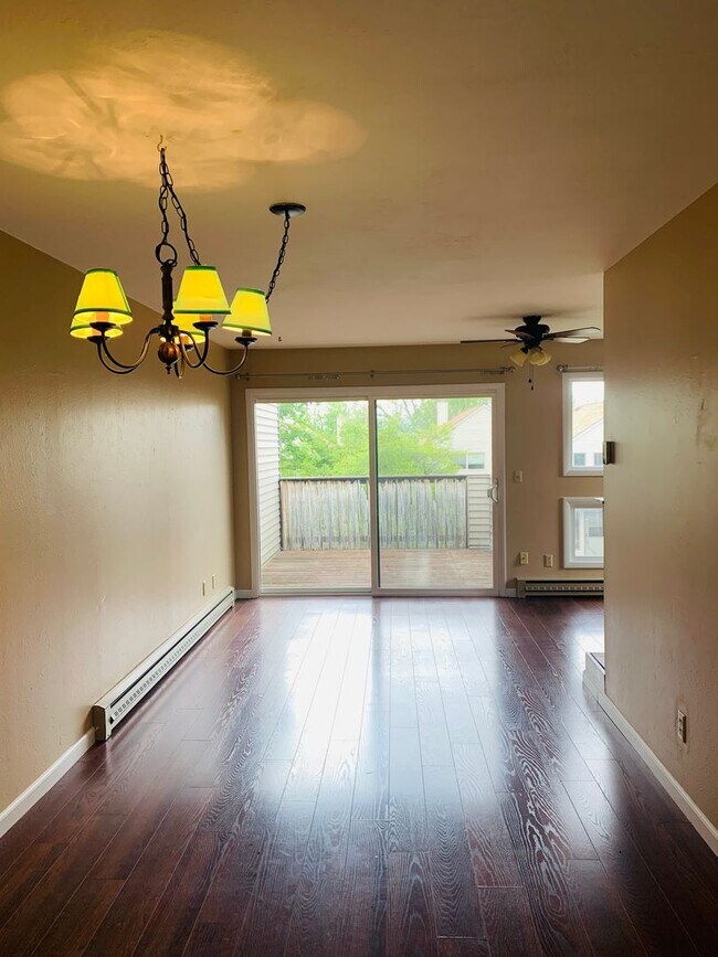 Foto del edificio - 2 Bed 2 Bath Condo