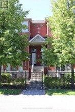 Building Photo - 3375 Thomas St