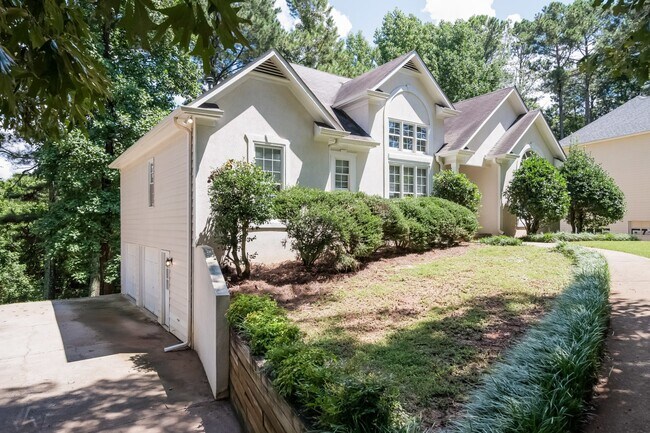 Building Photo - 7850 Wynfield Cir