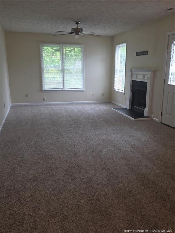 Foto del edificio - 6330 Greycliff Dr