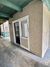Building Photo - 3575 Oakvale Rd