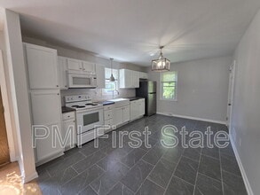 Building Photo - 399 Marley Rd