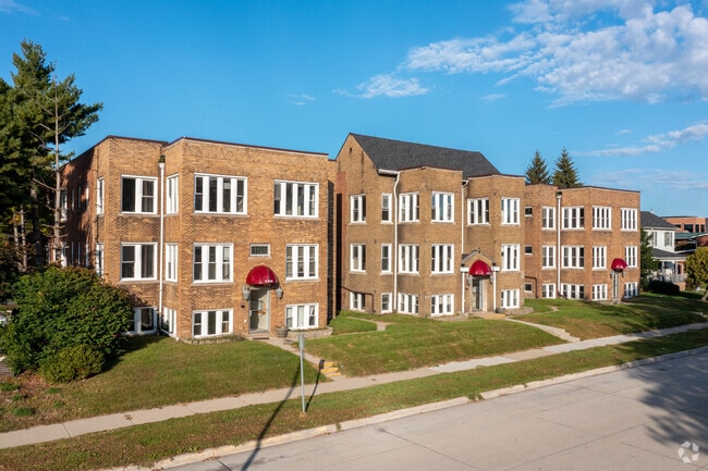 Frontage on Porter St - Dearborn Apartments