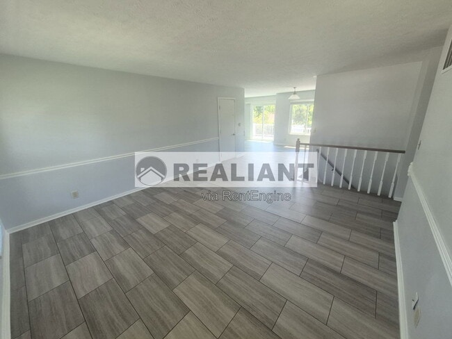 Building Photo - 1725 Promontory Dr