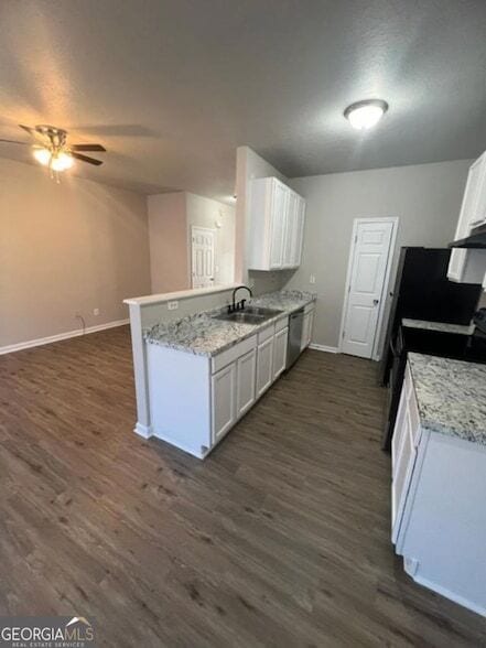 Building Photo - 7092 Brookview Way