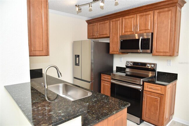 Foto del edificio - 10265 Gandy Blvd N