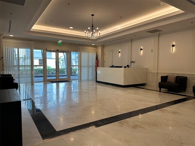 Foto del edificio - 2665 SW 37th Ave