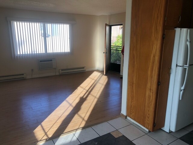 Living Room - 6438 Mammoth Ave