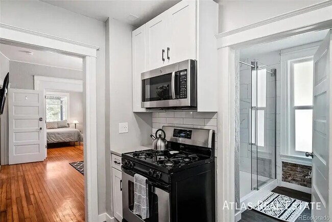 Foto del edificio - 480 N Washington St