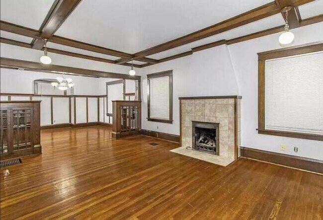 Foto del edificio - 3 bedroom in CANTON OH 44710