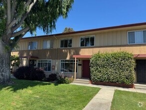 Building Photo - 1543 Marina Ct