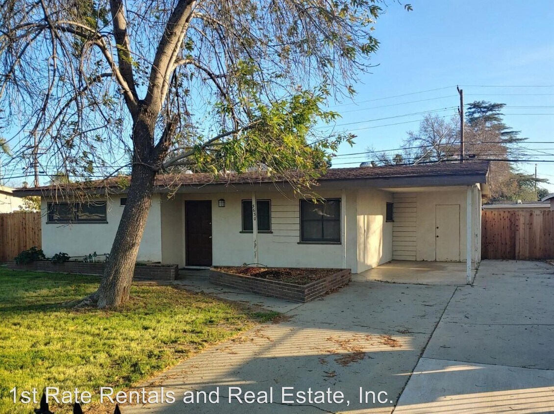 Primary Photo - 2 br, 1 bath House - 5630 Norman Way