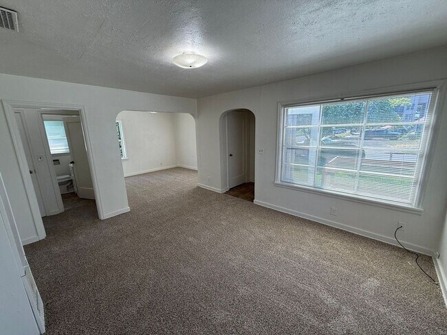 Foto del edificio - 1345 Lee St SE