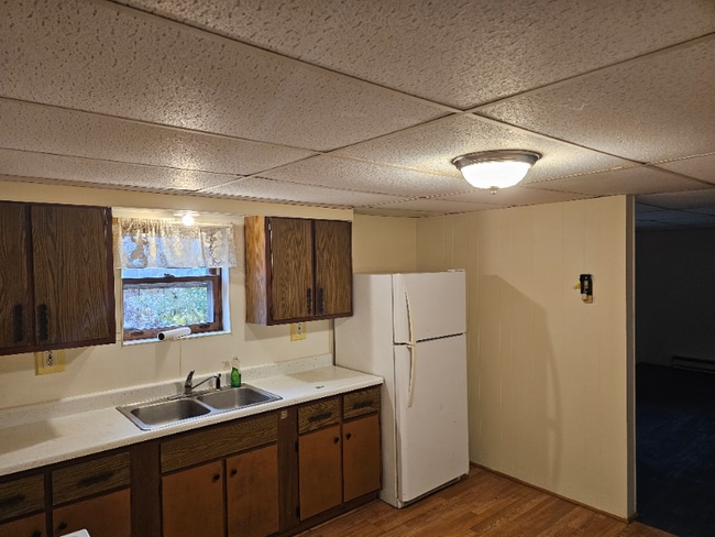 Building Photo - 26024 Randall Rd