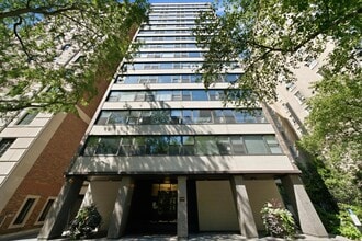 Building Photo - 1540 N State Pkwy