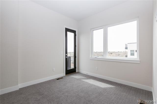 Foto del edificio - 1275 Stuart St