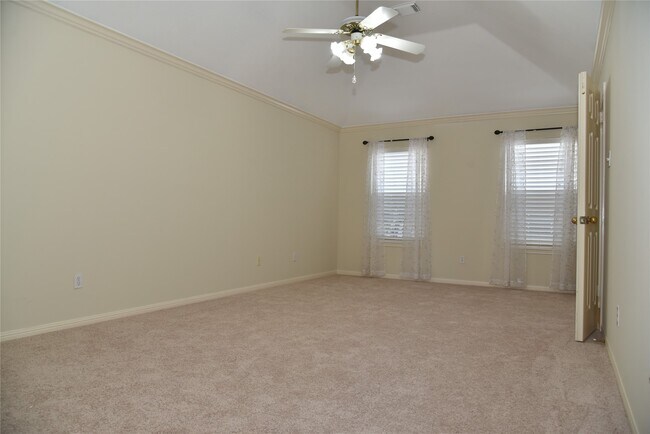 Foto del edificio - 12322 Wealdstone Dr