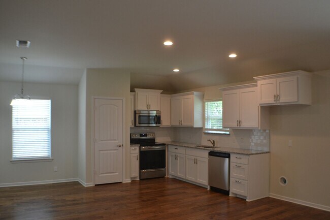 Foto del edificio - House for Lease in Sherman