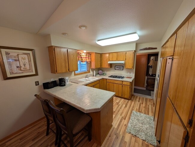 Building Photo - Gorgeous large Clarkston Heights duplex