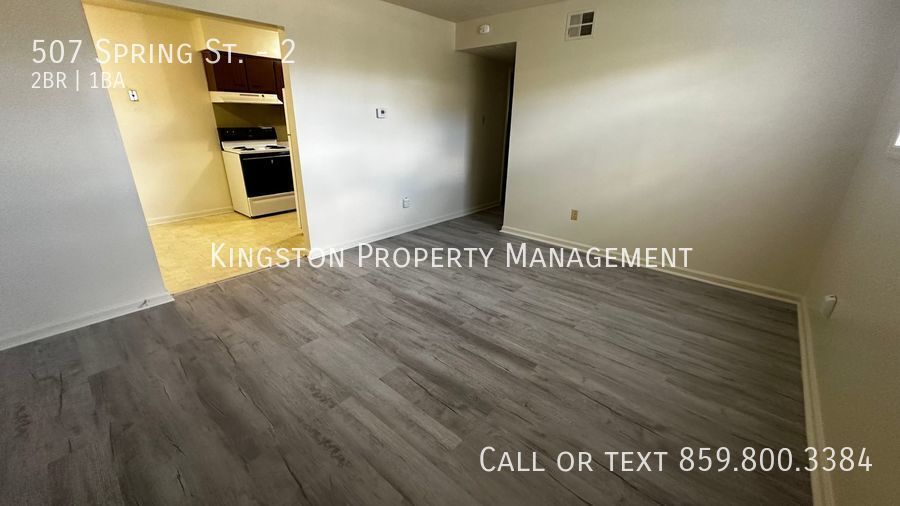 Primary Photo - Charming 2 Bedroom Available Now! MOVE-IN ...