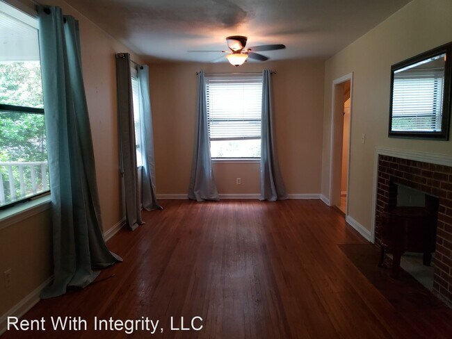 Building Photo - 3 br, 1.5 bath House - 911 E Call Street