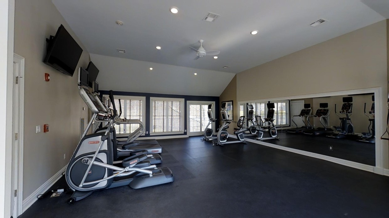 Photo - Greenwich Oaks Apartments