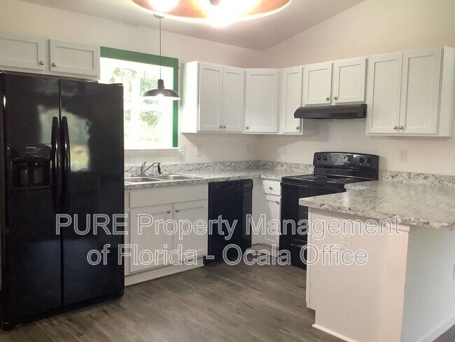 Foto del edificio - 10 Dogwood Drive Trail