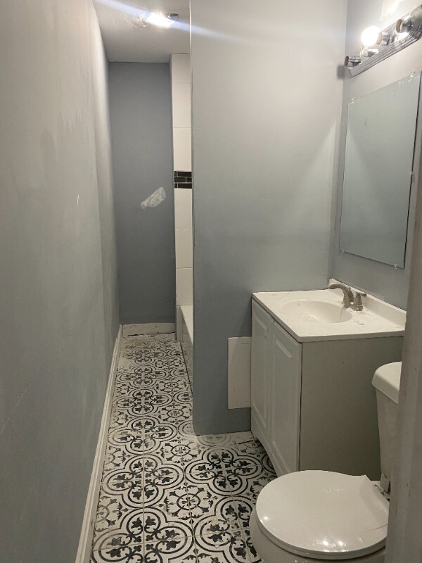 Building Photo - 3889 W 33rd St