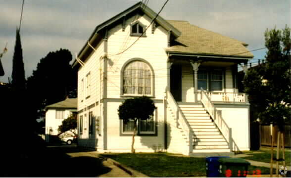 Foto del edificio - 1341 Pearl St