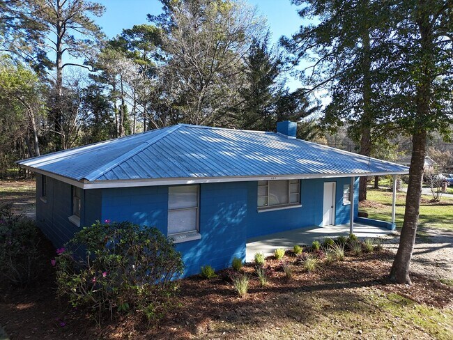 Foto del edificio - 409 Augusta Ave