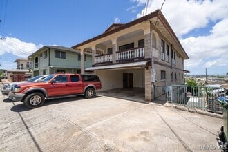 Building Photo - 4143 Keaka Dr