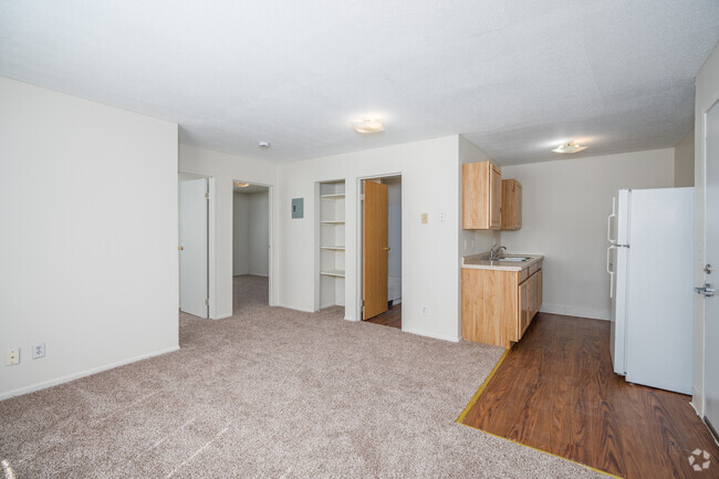 Interior Photo - 1105 24th St NW