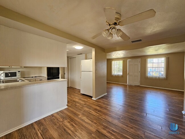 Foto del edificio - Beautiful 2 Bedrooms 2 Bathrooms Home for ...