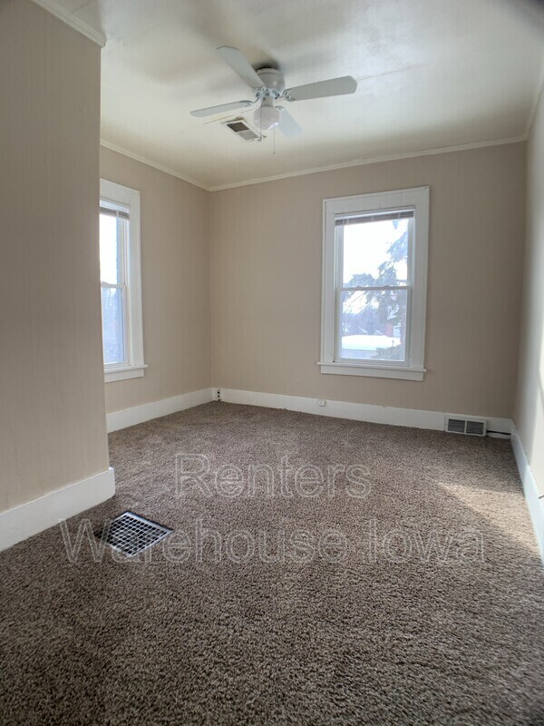 Building Photo - 1151 65th St