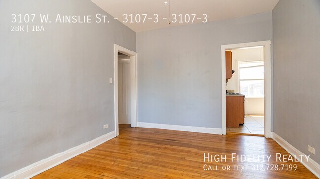 Foto del edificio - 3107 W Ainslie St