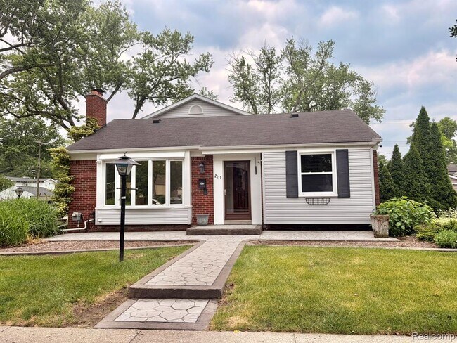 Foto del edificio - 2111 Earlmont Rd