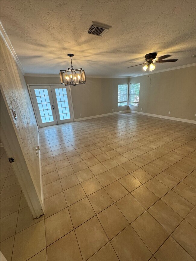 Foto del edificio - 3214 Long Shadows St