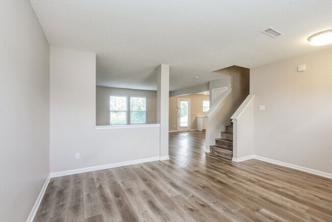 Building Photo - 9210 Centenary Ln