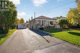 Building Photo - 412 Mountainview Dr
