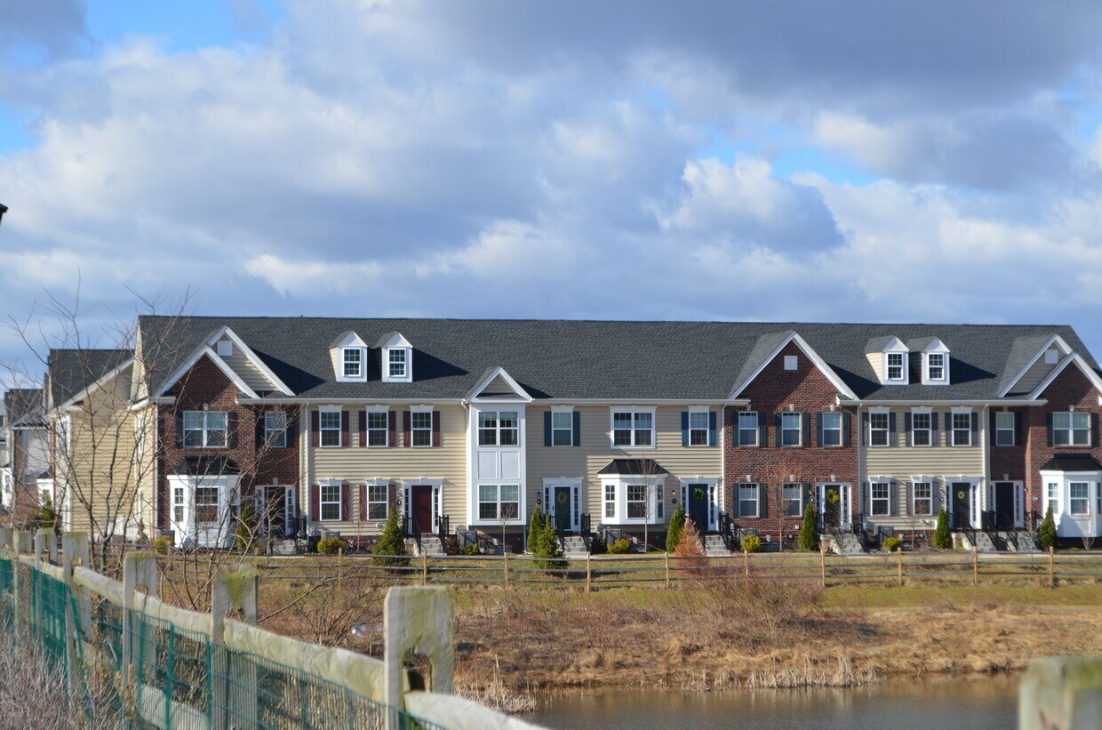 3845 Jacob Stout Rd 5, Doylestown, PA 18902 Townhome Rentals in Doylestown PA