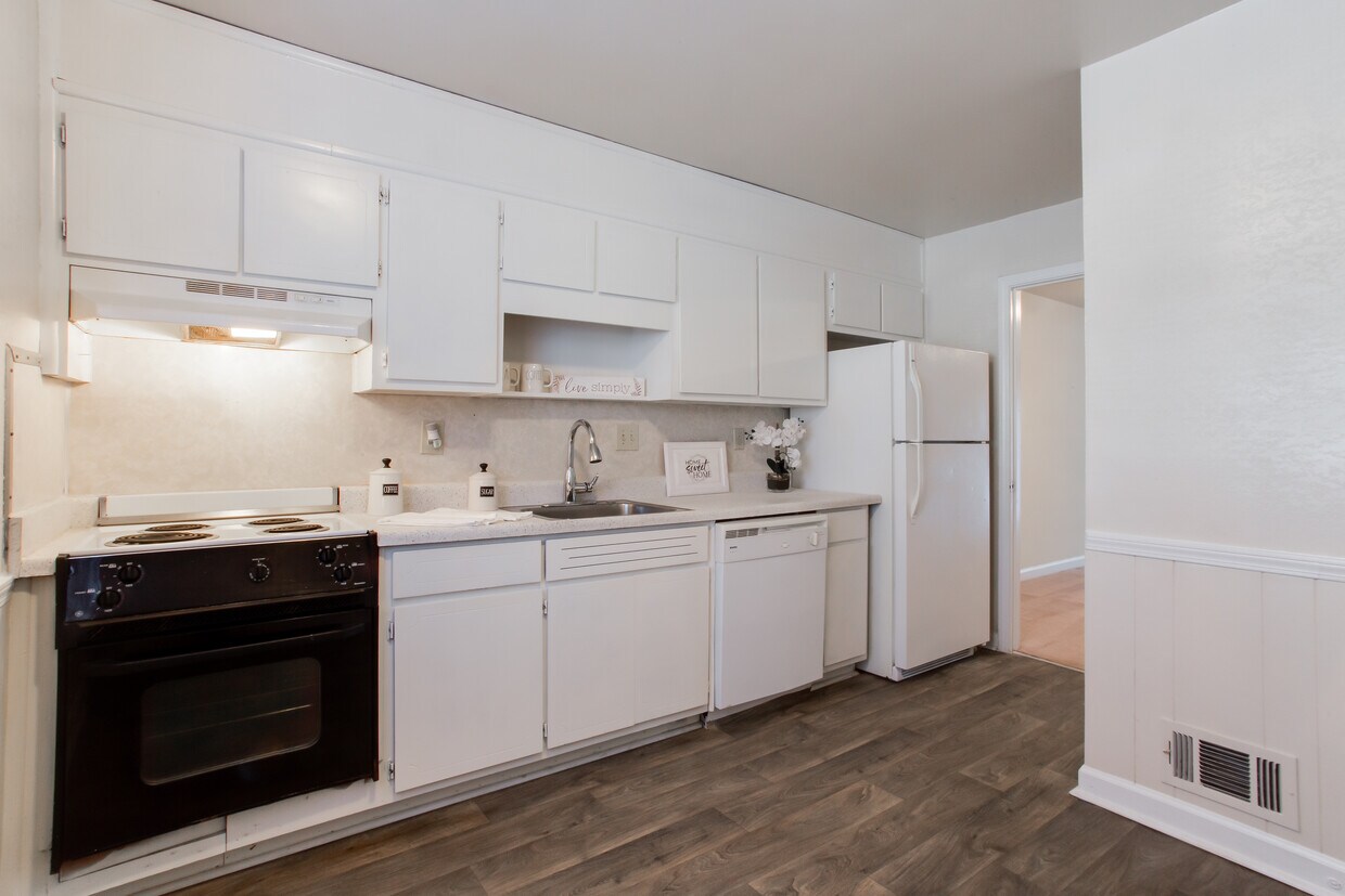 The Mason Mills Apartments Apartments 1057 N Jamestown Rd Decatur, GA