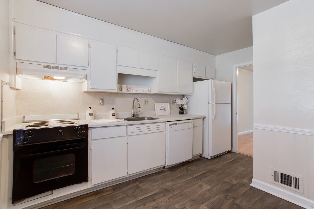 The Mason Mills Apartments Apartments 1057 N Jamestown Rd Decatur, GA