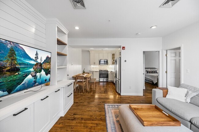*Pictures are representative samples of the advertised unit. In some cases, the actual units you tou - 22 Battery St