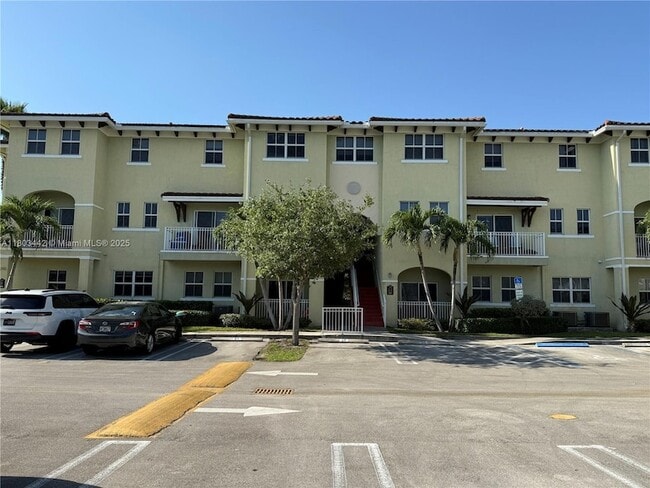 Building Photo - 290 NW 109th Ave