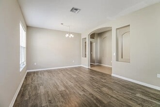 Building Photo - 21301 Neff Ct