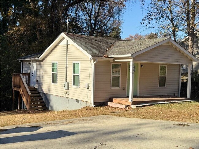 Foto del edificio - 1938 Main St NW